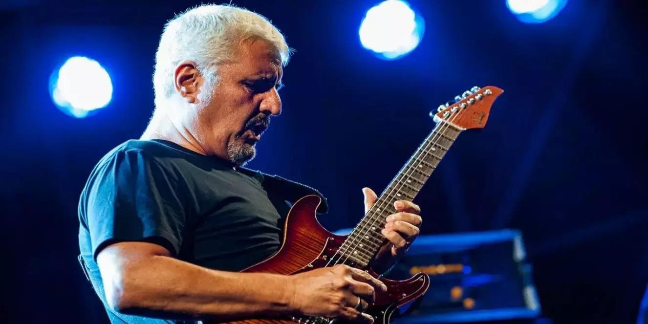 Gli 8 Migliori Tutorial per Suonare la Chitarra Superprof