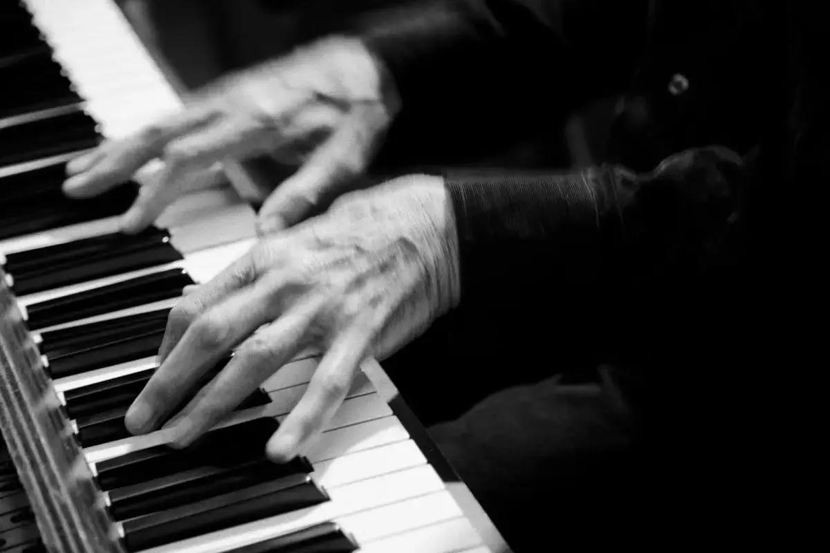 L'Apprendimento del Piano per gli Adulti Superprof