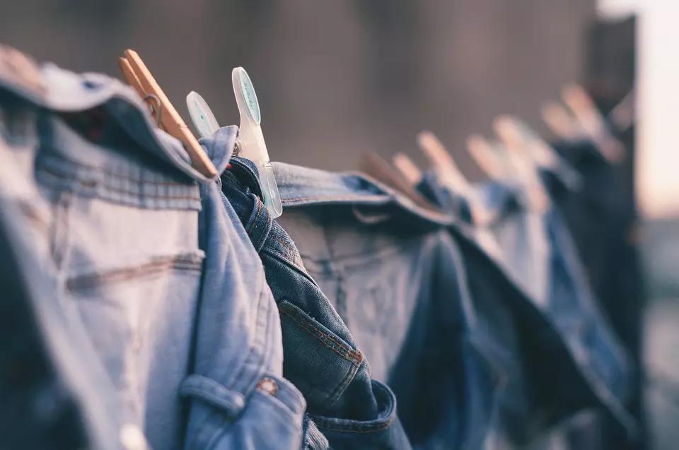 Riciclare I Pantaloni Con Un Corso di Cucito | Superprof