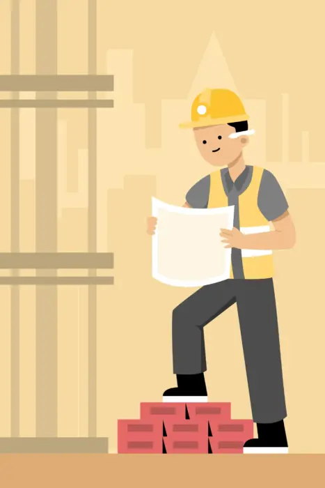 Un operaio edile con casco e gilet gialli è in piedi su un muretto di mattoni, tiene in mano dei progetti con un cantiere sullo sfondo.